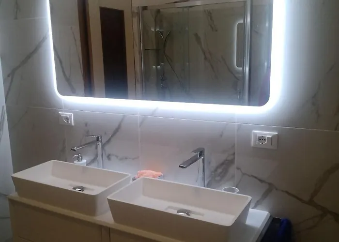 Nerio -avander House *